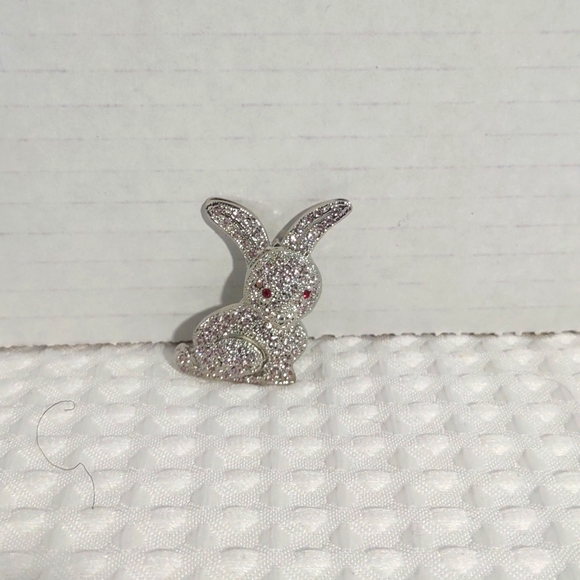 Bunny Rhinestone Encrusted Pin - Picture 4 of 7